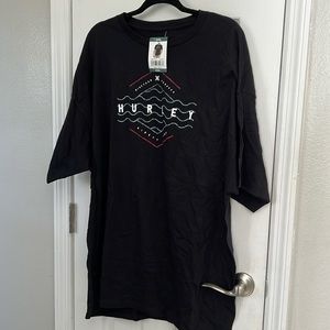 Hurley XXXL black t-shirt.